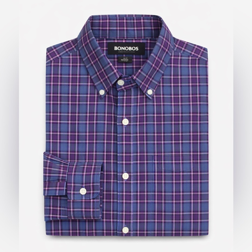 Men’s size medium slim fit purple plaid long sleeve button down like-new